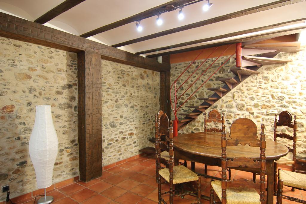Can Mariano Mollet de Perelada Exterior photo